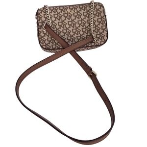 DKNY Crossbody Bag Monogram Print Chain Strap‎ Double Zip Small EUC 8x5x2"